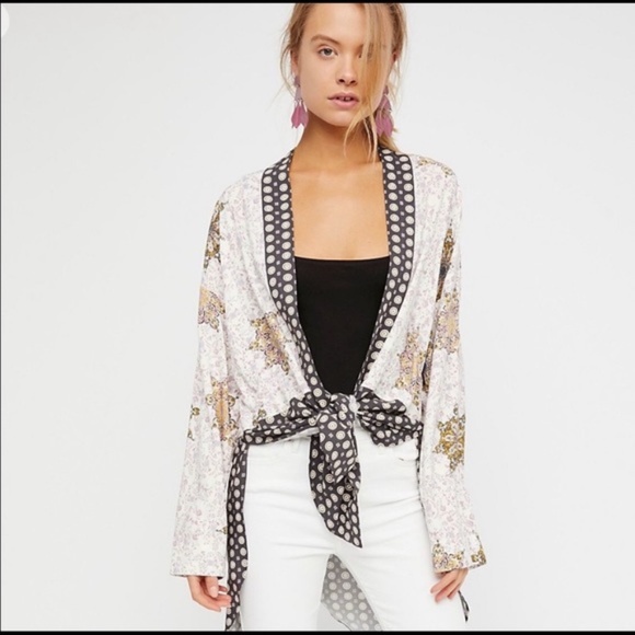 Free People Tops - Free People Forget me Knot Kimono Top Small